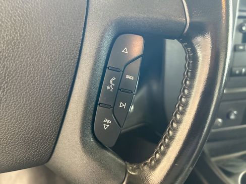 Used 2023 GMC Savana 3500 w/ Power Convenience Package image 39