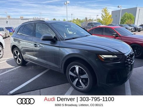 Used 2023 Audi Q5 2.0T Premium Plus w/ Premium Plus Package AWD/4WD image 2