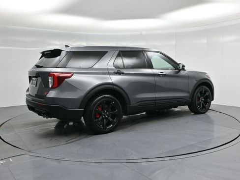 Certified 2022 Ford Explorer ST w/ Equipment Group 401A image 30