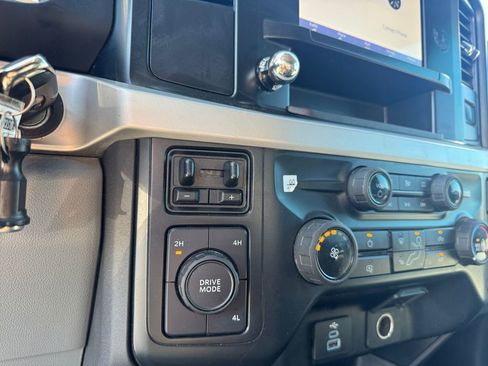 Used 2023 Ford F350 XLT image 24