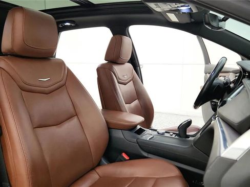 Used 2020 Cadillac XT5 Premium Luxury image 39