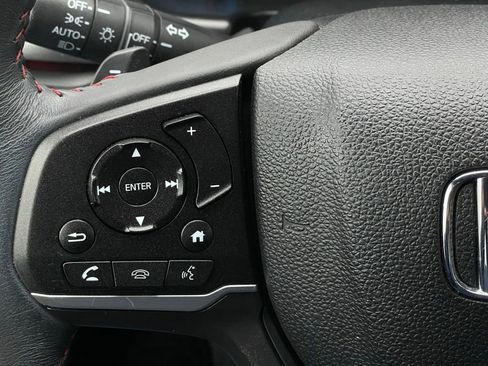 Certified 2023 Honda Odyssey Sport image 15