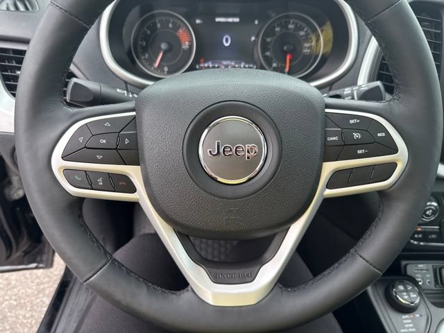 Used 2018 Jeep Cherokee Trailhawk w/ Quick Order Package 27L AWD/4WD image 23