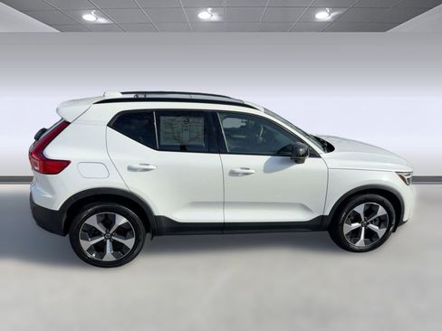 Certified 2023 Volvo XC40 B5 Plus w/ Driver Assist Package image 8