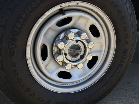 Used 2022 Ford F250 XL w/ Power Equipment Group image 11