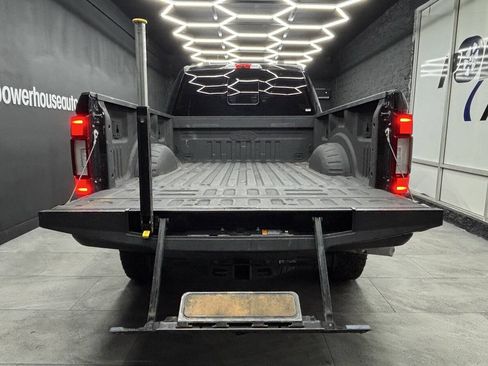 Used 2021 Ford F250 Lariat AWD/4WD image 11