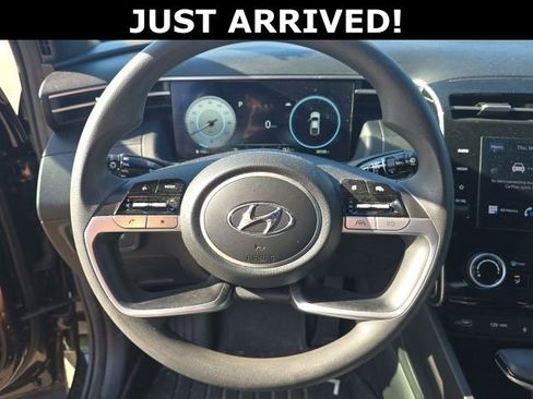 Certified 2023 Hyundai Santa Cruz SEL w/ Activity Package AWD/4WD image 11