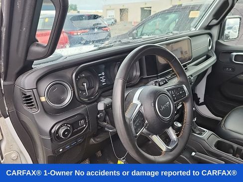 Used 2024 Jeep Wrangler Unlimited Sahara AWD/4WD image 7