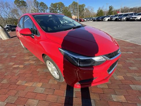 Used 2016 Chevrolet Cruze LT w/ Convenience Package image 27