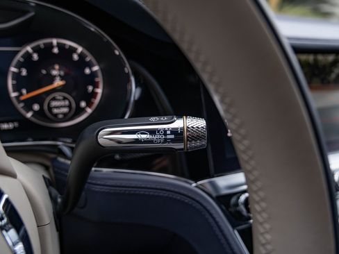 Used 2023 Bentley Continental GT Mulliner image 21