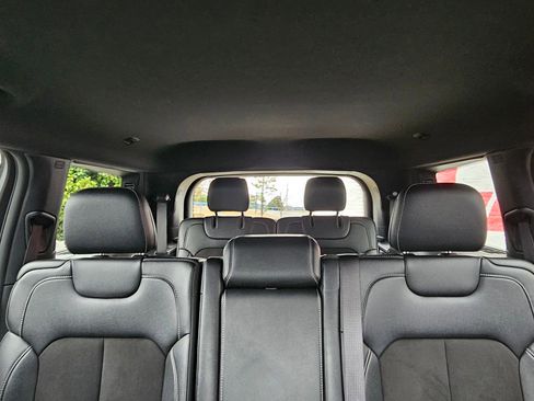 Used 2024 Jeep Grand Cherokee L Laredo image 29