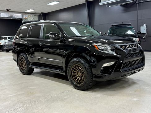 Used 2017 Lexus GX 460 Premium image 5