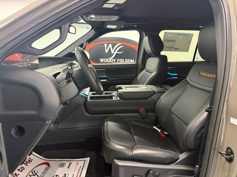 New 2026 Ford Expedition Tremor image 12