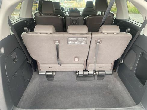 Used 2019 Honda Odyssey Elite image 9