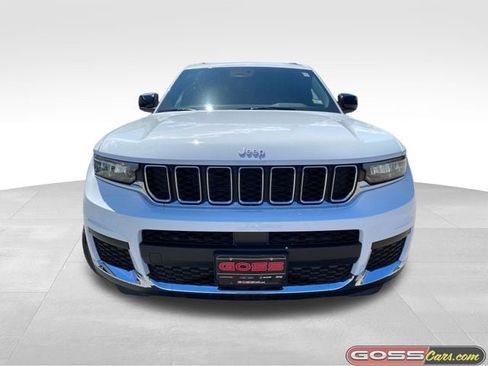 New 2026 Jeep Grand Cherokee L 4WD image 2