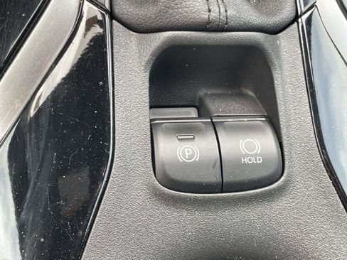 Used 2022 Toyota Corolla SE FWD image 21