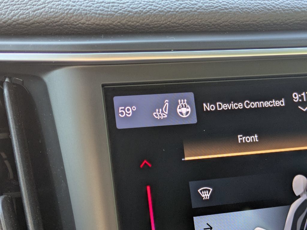 Used 2021 Maserati Levante S AWD/4WD image 36