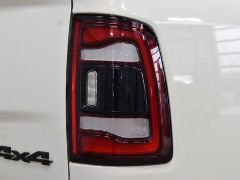 Used 2024 RAM 2500 Laramie w/ Night Edition image 18