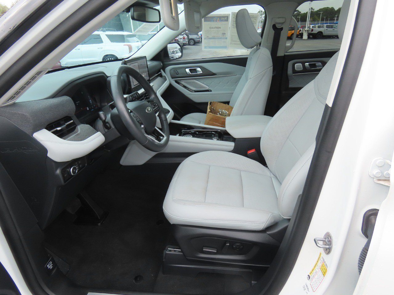 Certified 2025 Ford Explorer Platinum w/ Ultimate Package RWD image 25