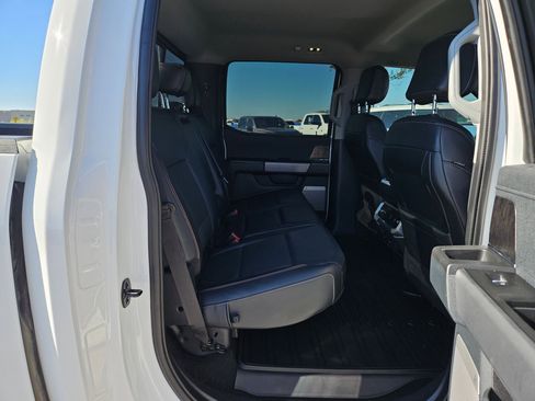 Used 2023 Ford F150 Lariat image 25