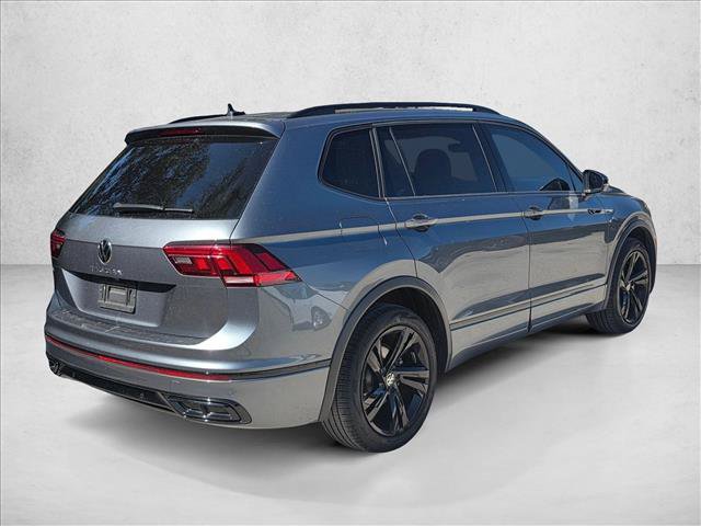Used 2023 Volkswagen Tiguan SE R-Line FWD image 5