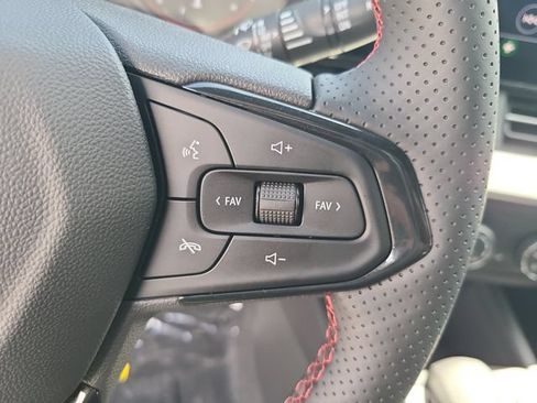 New 2026 Chevrolet Trax RS w/ Driver Confidence Package FWD image 25