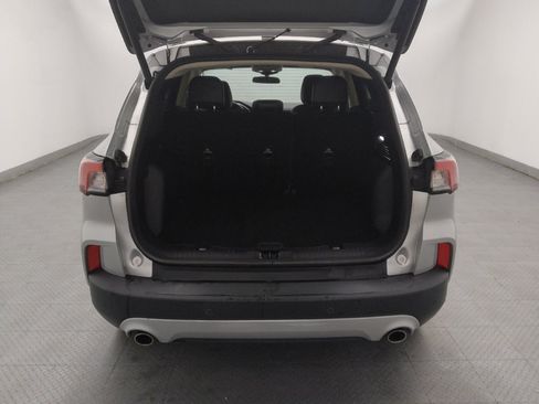 Used 2020 Ford Escape SEL FWD image 29