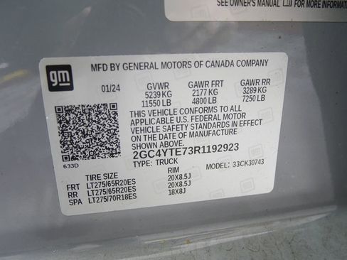 Used 2024 Chevrolet Silverado 3500 LT w/ Safety Package image 11