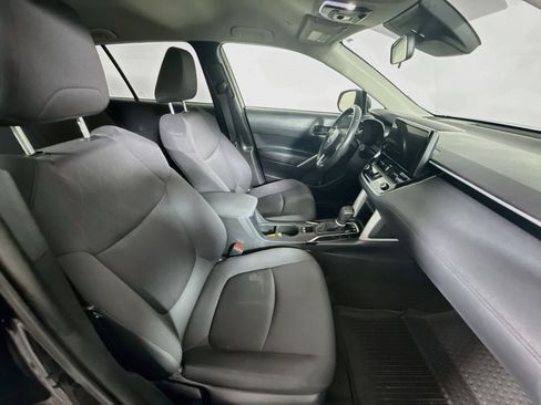 Certified 2023 Toyota Corolla Cross LE AWD/4WD image 26