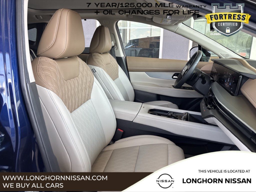 Used 2025 Nissan Murano Platinum w/ Cargo Package AWD/4WD image 29