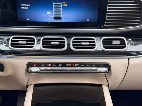 Certified 2024 Mercedes-Benz GLE 450e 4MATIC image 20