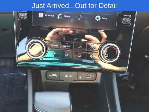 Used 2023 Hyundai Santa Cruz SEL w/ Activity Package image 21