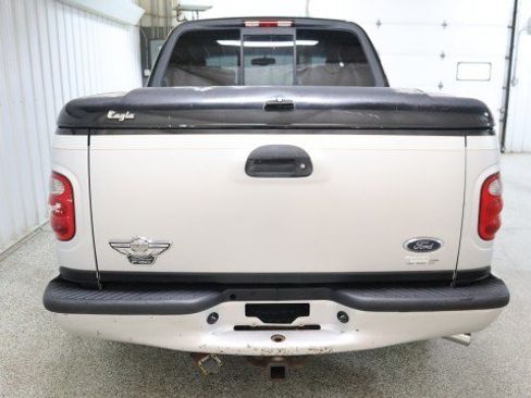 Used 2003 Ford F150 Harley-Davidson image 8