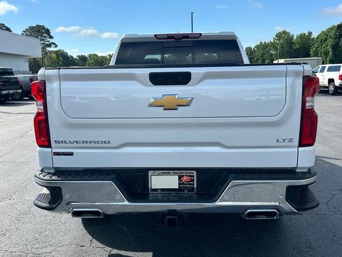 Used 2024 Chevrolet Silverado 1500 LTZ w/ LTZ Premium Package AWD/4WD image 7