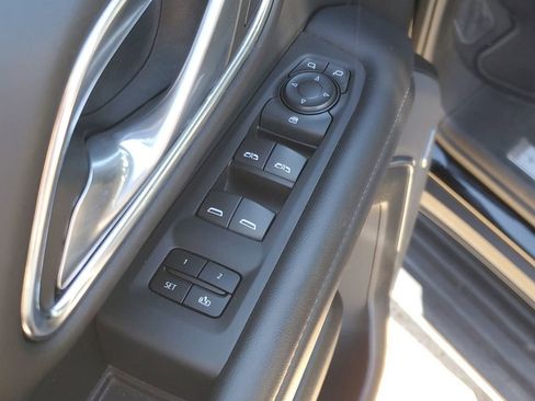 Used 2024 Chevrolet Tahoe LT image 18