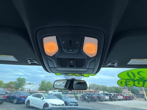 Used 2020 RAM 1500 Rebel image 18