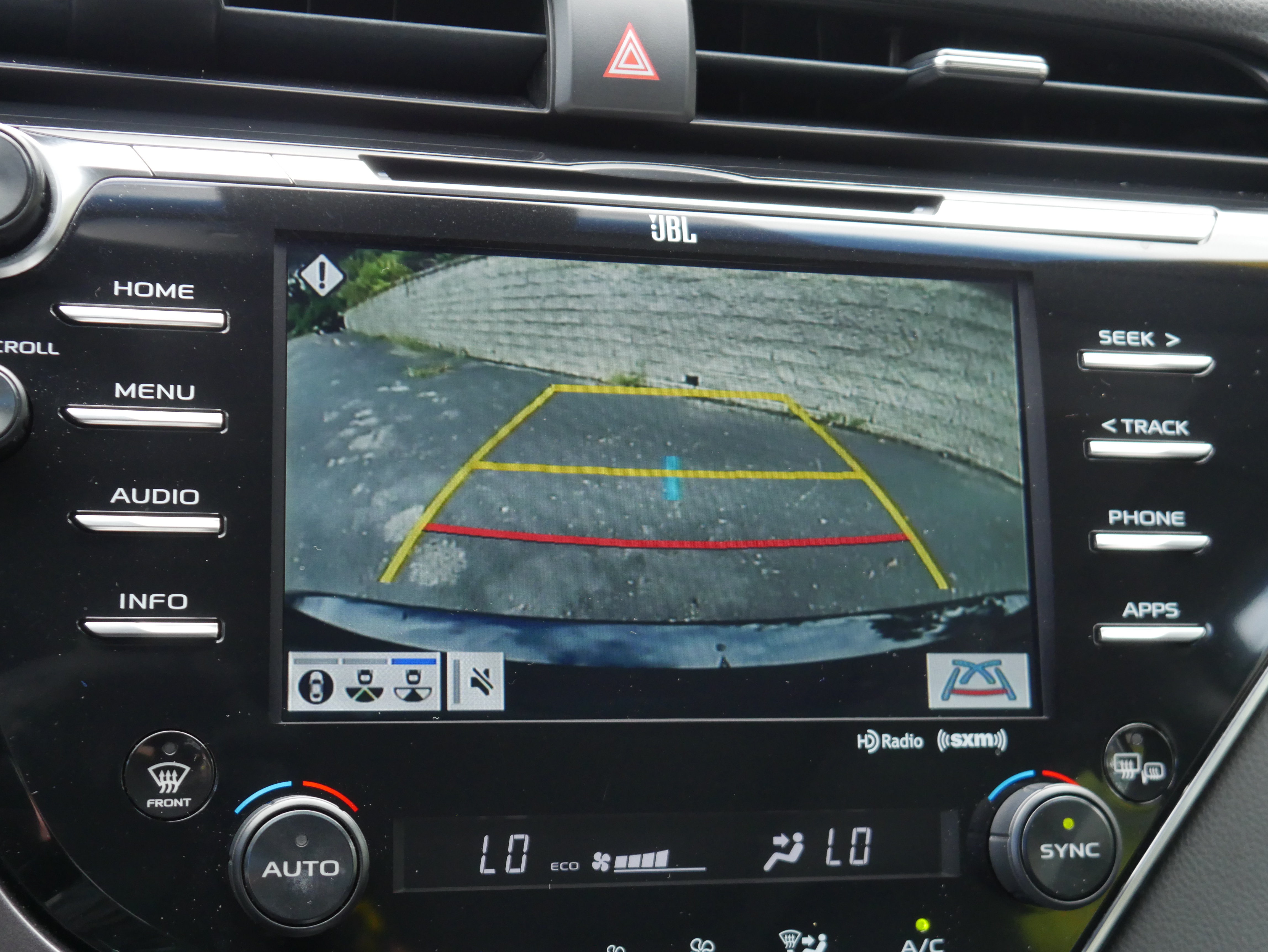 Used 2018 Toyota Camry XLE w/ Audio Package FWD image 18