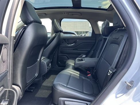 New 2025 Lincoln Corsair Grand Touring w/ Towing Package image 19