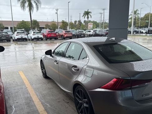 Used 2019 Lexus IS 300 F Sport w/ F Sport Package image 7