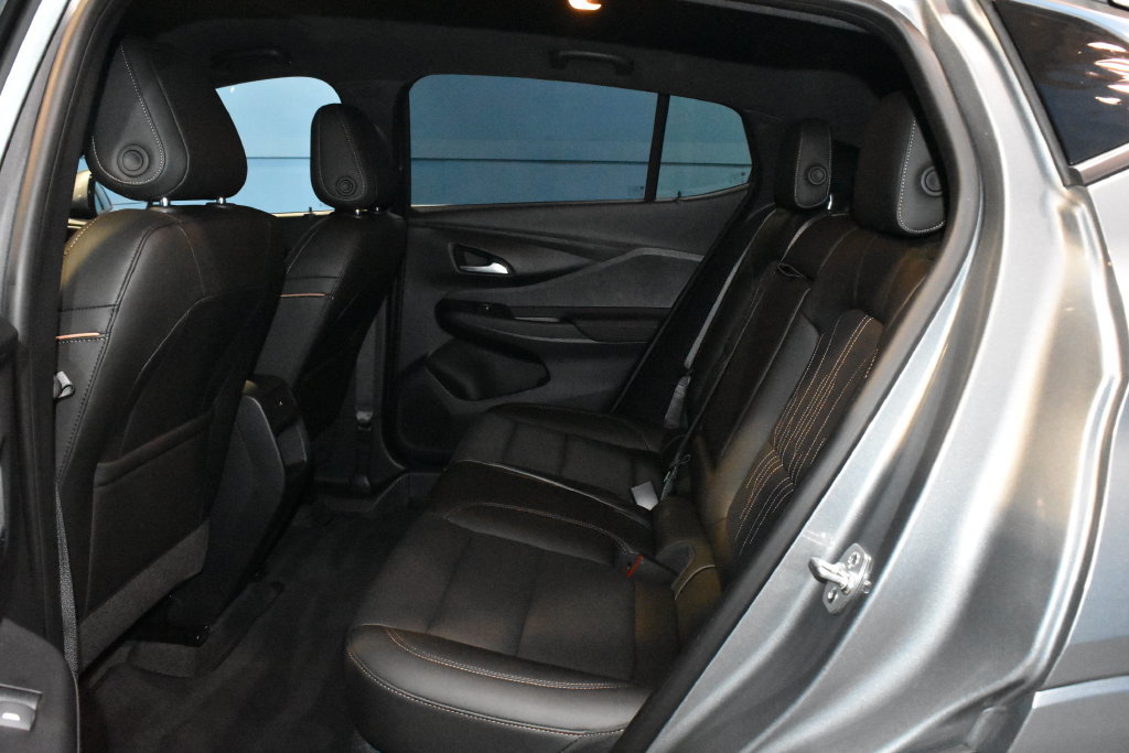 Used 2025 Buick Envista Preferred FWD image 20