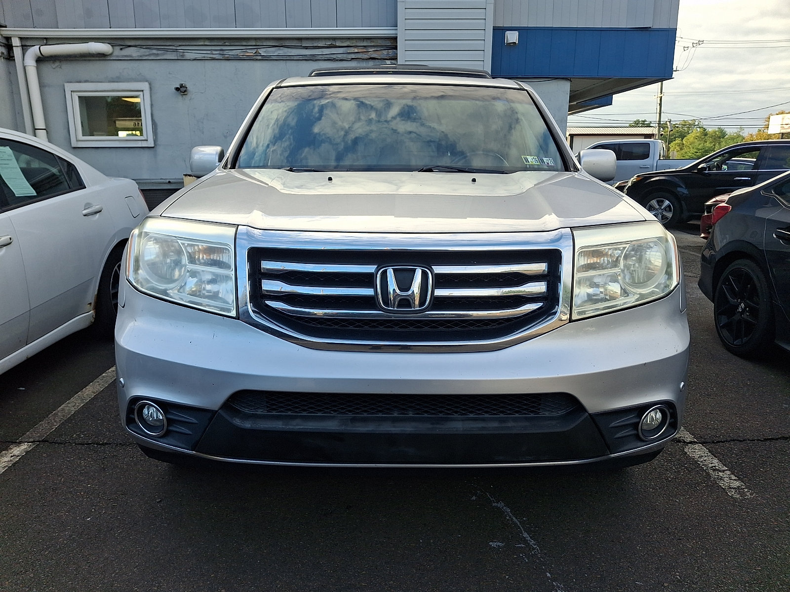 Used 2012 Honda Pilot Touring image 2