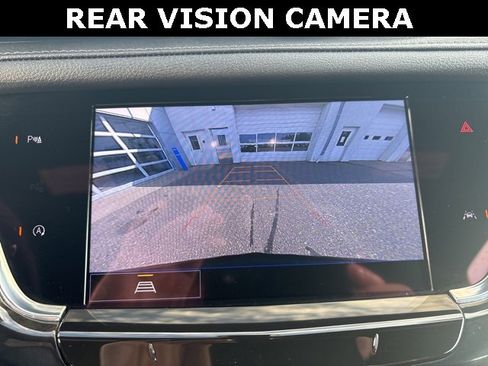 Used 2023 Cadillac XT6 Premium Luxury image 22