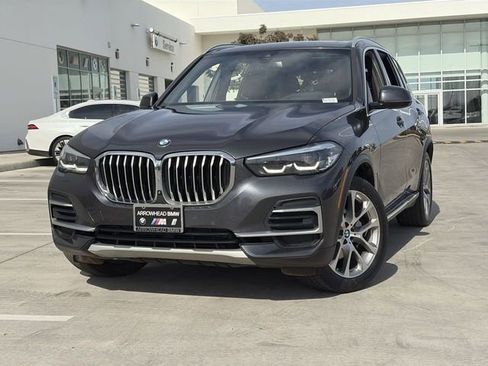 Used 2023 BMW X5 xDrive40i image 3