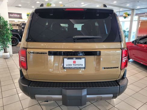 New 2026 Toyota Land Cruiser Base image 5