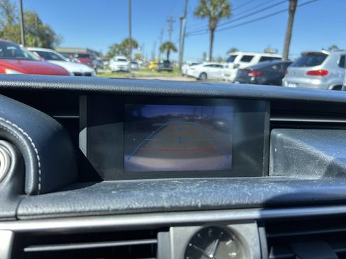 Used 2014 Lexus IS 350 Base 4dr Sedan w/ Navigation Package image 12