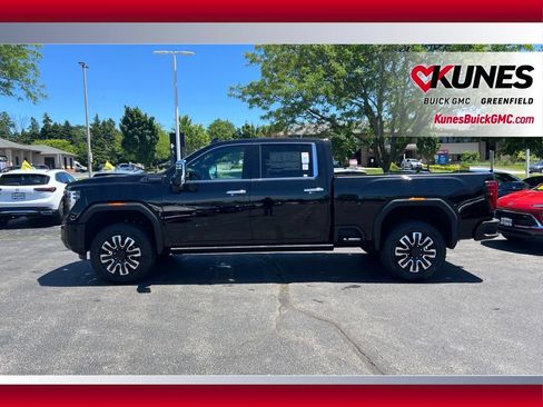 New 2026 GMC Sierra 2500 Denali Ultimate w/ LPO, Black Badging Package AWD/4WD image 8