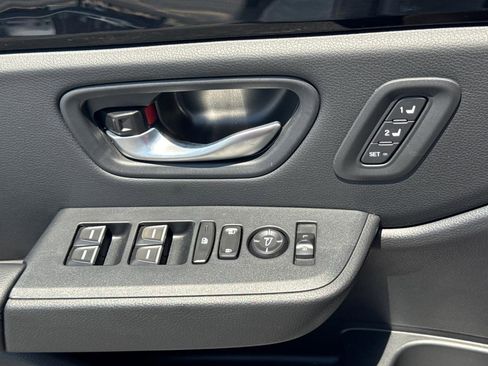 Certified 2025 Honda Pilot EX-L image 26