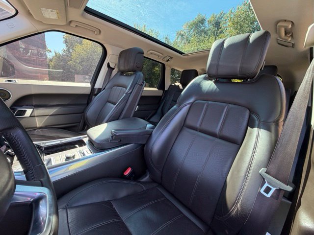 Used 2020 Land Rover Range Rover Sport HSE AWD/4WD image 15