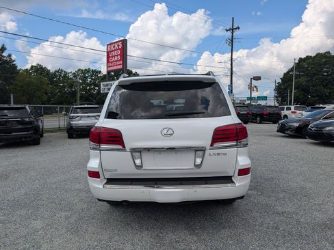 Used 2014 Lexus LX 570 4WD image 8
