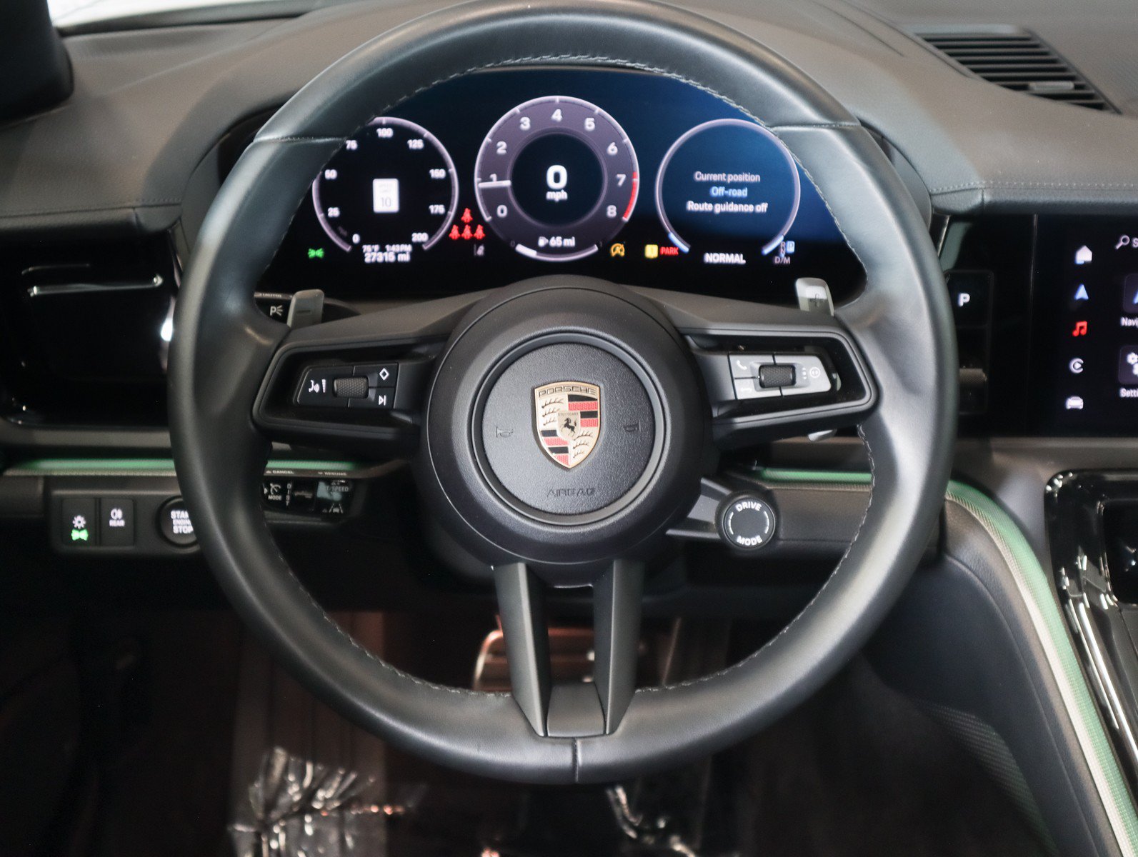 Certified 2024 Porsche Panamera RWD image 18